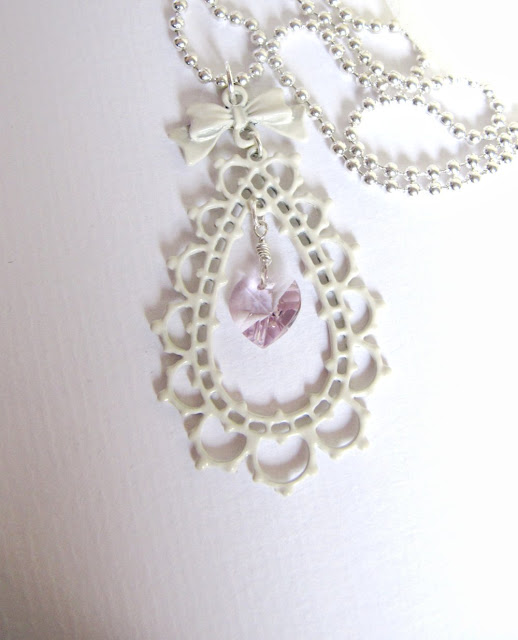 Romantic offwhite necklace, Swarovski crystal heart, romantic jewelry